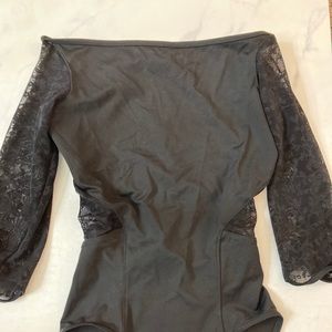 3/4 sleeve lace leotard Mirella